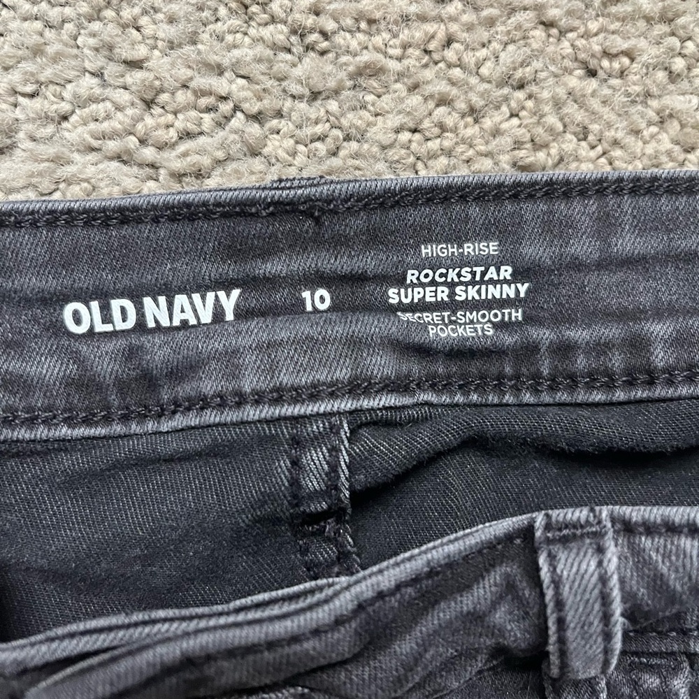 Old navy rockstar super skinny high rise jeans, faded black, size 10 - Picture 2 of 3